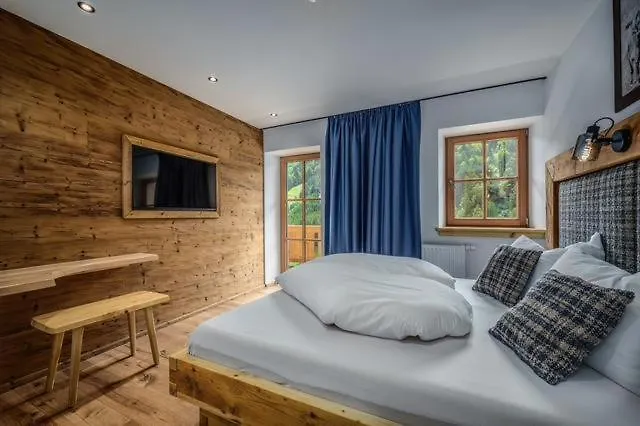 Farm stay Ascherhof Thiersee